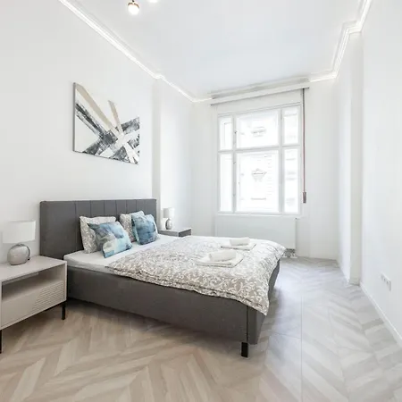 Lejlighed Classy & Cozy Dream In The Center Of *